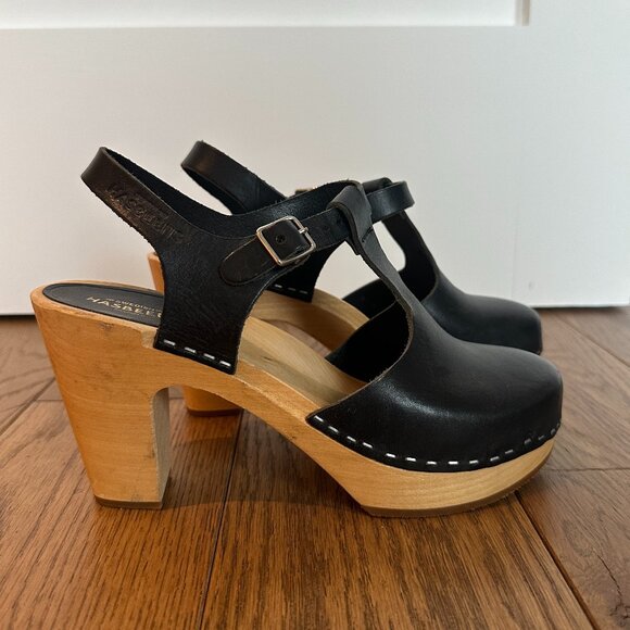 Swedish Hasbeens T-Strap Sky High Clogs - Picture 1 of 5